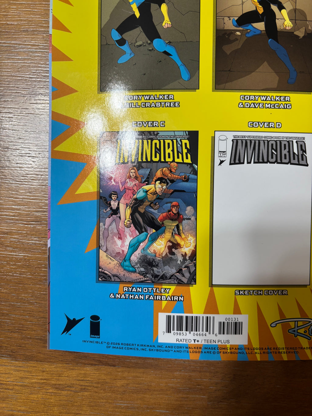 INVINCIBLE #1 SIGNED BY RYAN OTTLEY MEGACON EXCLUSIVE
